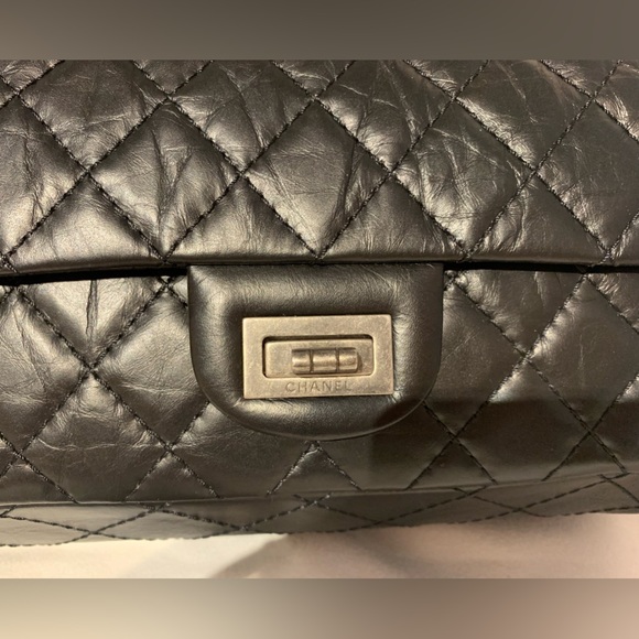 Chanel 2.55 reissue - Picture 3 of 15